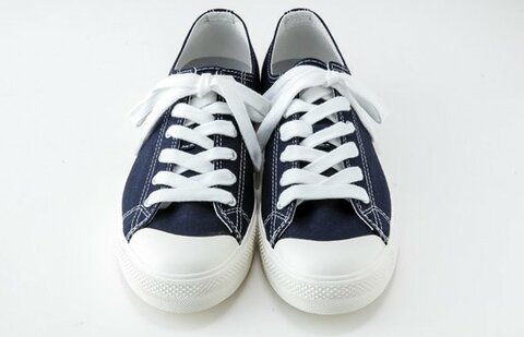 3000円以下でも撥水性 履き心地よし 無印スニーカー オススメです 360life サンロクマル