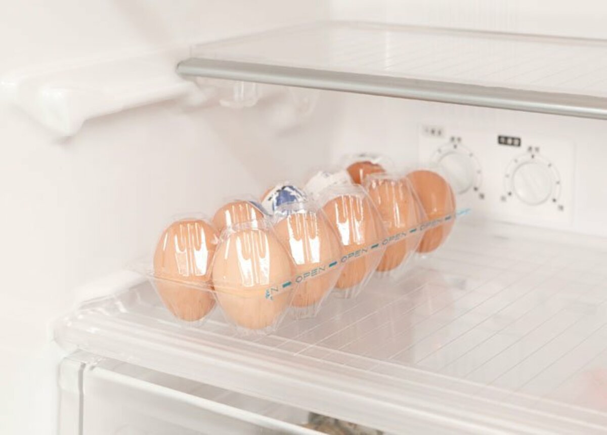 【専用】冷蔵庫（カントリーシリーズ）、シェービングウォーター+歯磨きセット、卵