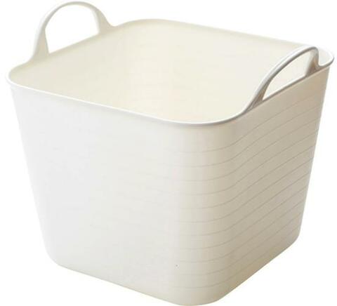 せま い洗面所にスポッ 洗濯カゴは 真四角 が正解でした 360life サンロクマル