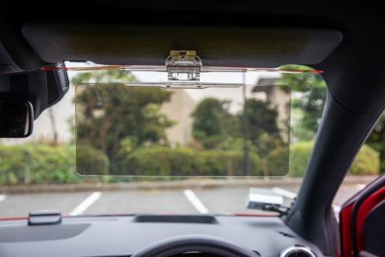 プロと検証 長距離ドライブも快適にする百均のおすすめカーグッズ3選 360life サンロクマル