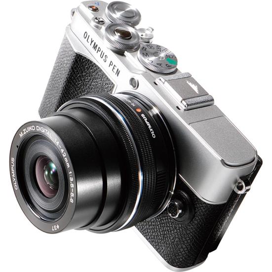 「OLYMPUS PEN E-P7」