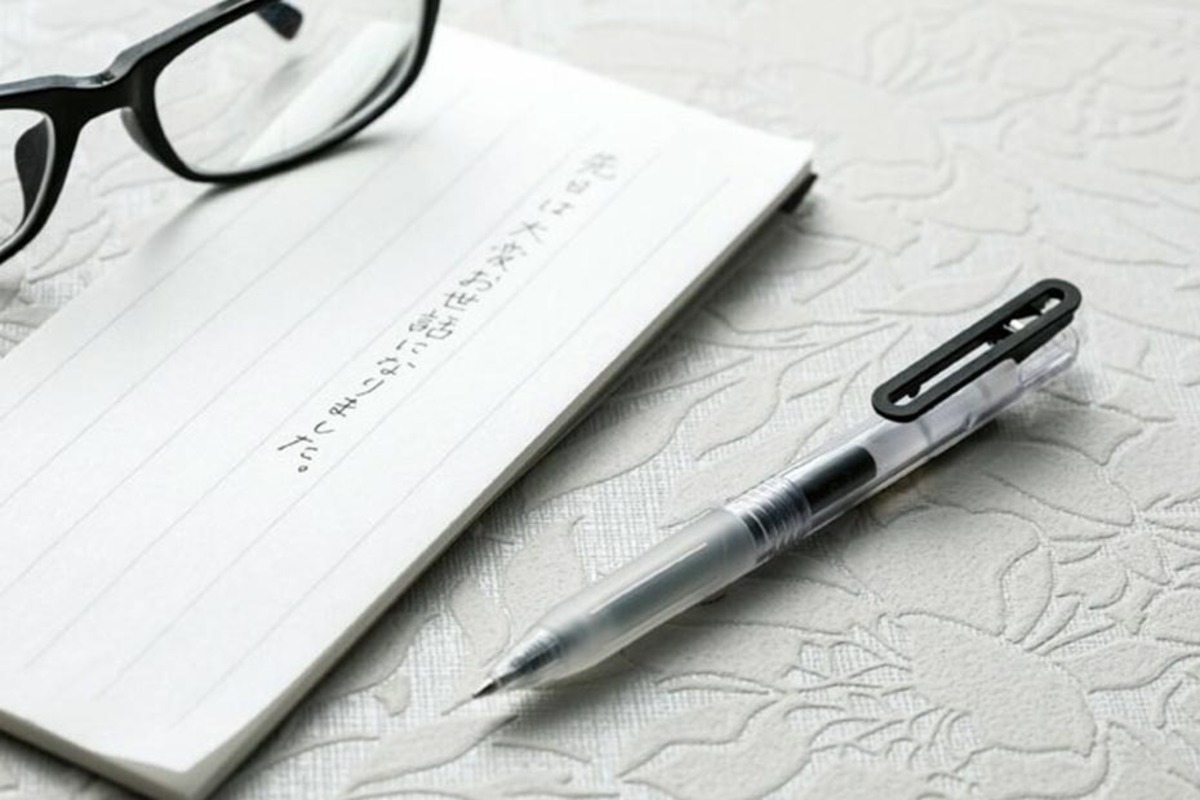 書きやすい ボールペンおすすめランキング11選 プロが認めたゲルインクボールペンはコレ 360life サンロクマル