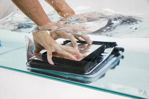 お風呂で使える Ipad タブレット用防水ケースおすすめランキング 6選 水没の悲劇を防げます 360life サンロクマル