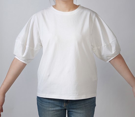 niko and…:デザイン切替え袖プルオーバー:白Tシャツ