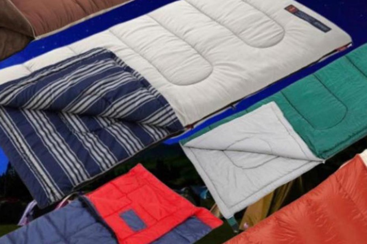 8770円 値段が激安 絶妙な贈り物 キャンプ用機器暖かい寝袋成人寝袋ランチブレークシングル寝袋 耐久性のある寝袋 色 : 緑 Size 210x80cm