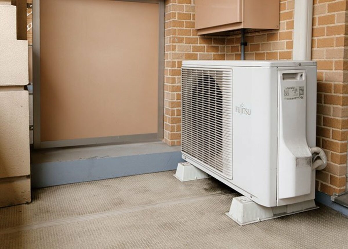 冷房効率50 アップ エアコンはフィルター掃除よりもっと先にするべきことがあった 360life サンロクマル