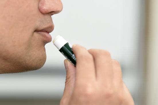 年 メンズリップクリームおすすめランキング30選 Monoqlo とプロが人気製品を徹底検証 360life サンロクマル