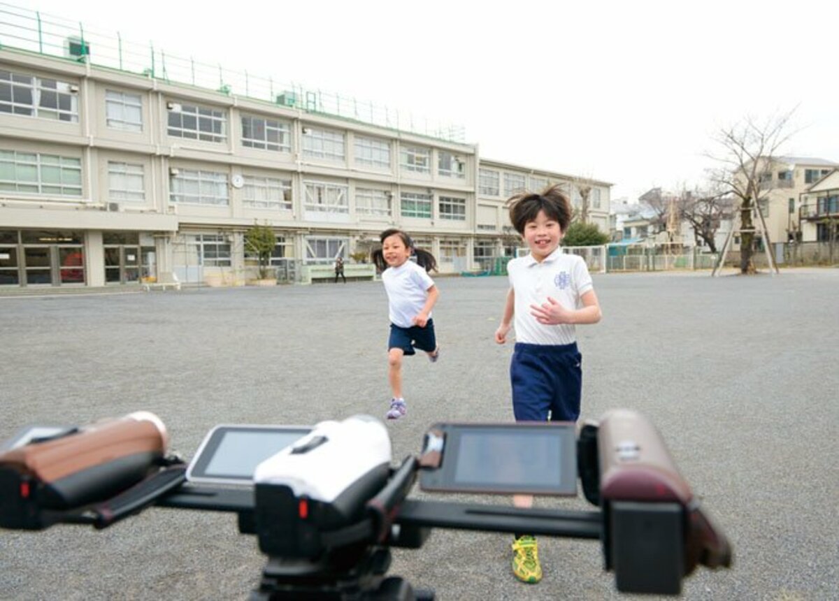 スマホ全盛時代でも学校行事にはビデオカメラが絶対におすすめなワケ①