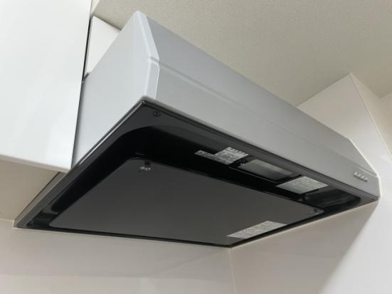 掃除スゴ技 換気扇のベットリ油汚れは 10分間の洗剤パック がテキメンでした Ldk が比較 360life サンロクマル